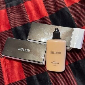 Lord and berry cream foundation